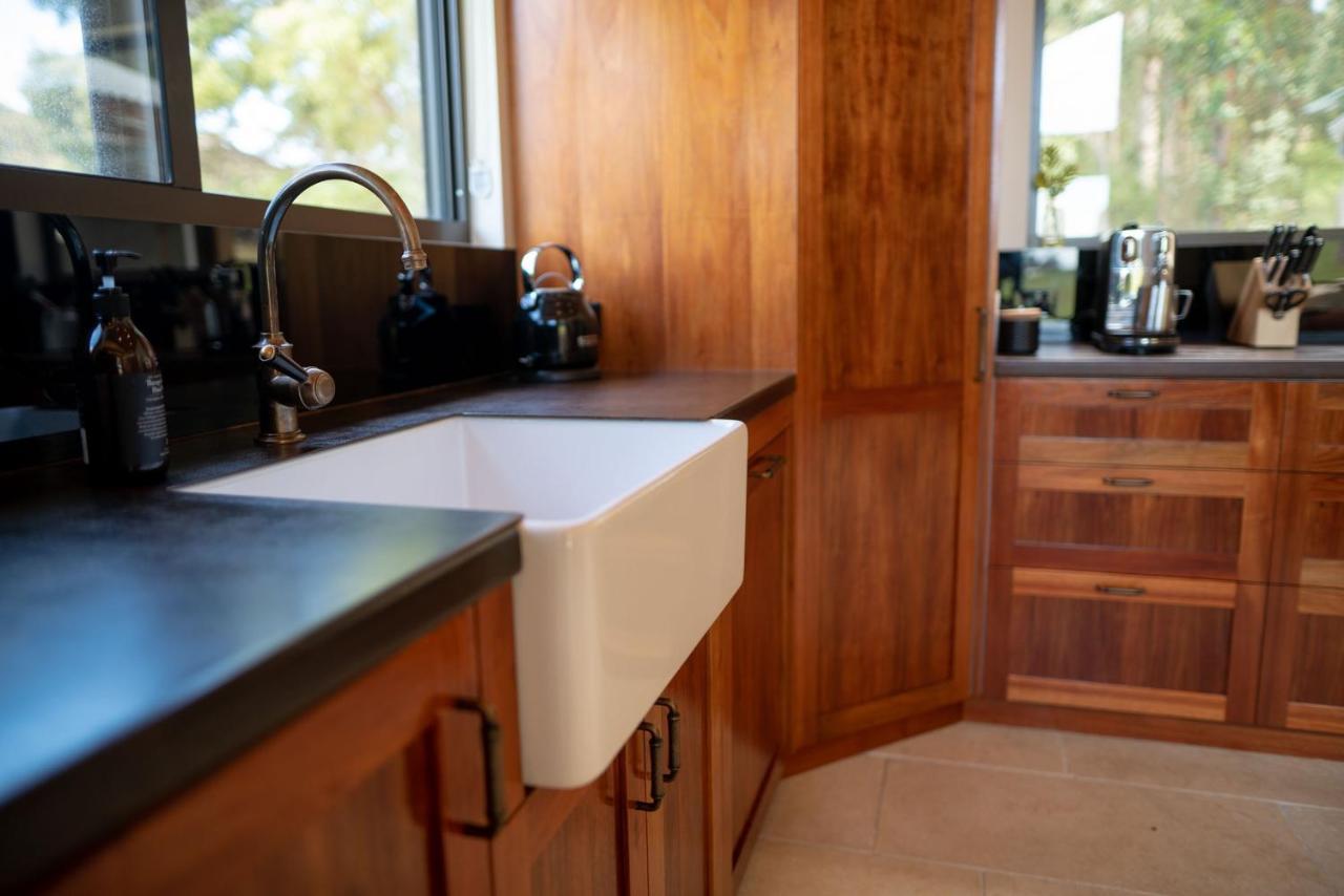 Вилла Adventure Bay Retreat Bruny Island Экстерьер фото